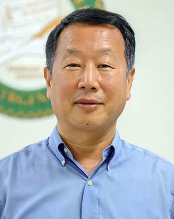 George Mason University School of Business Faculty Heung Gweon Sin