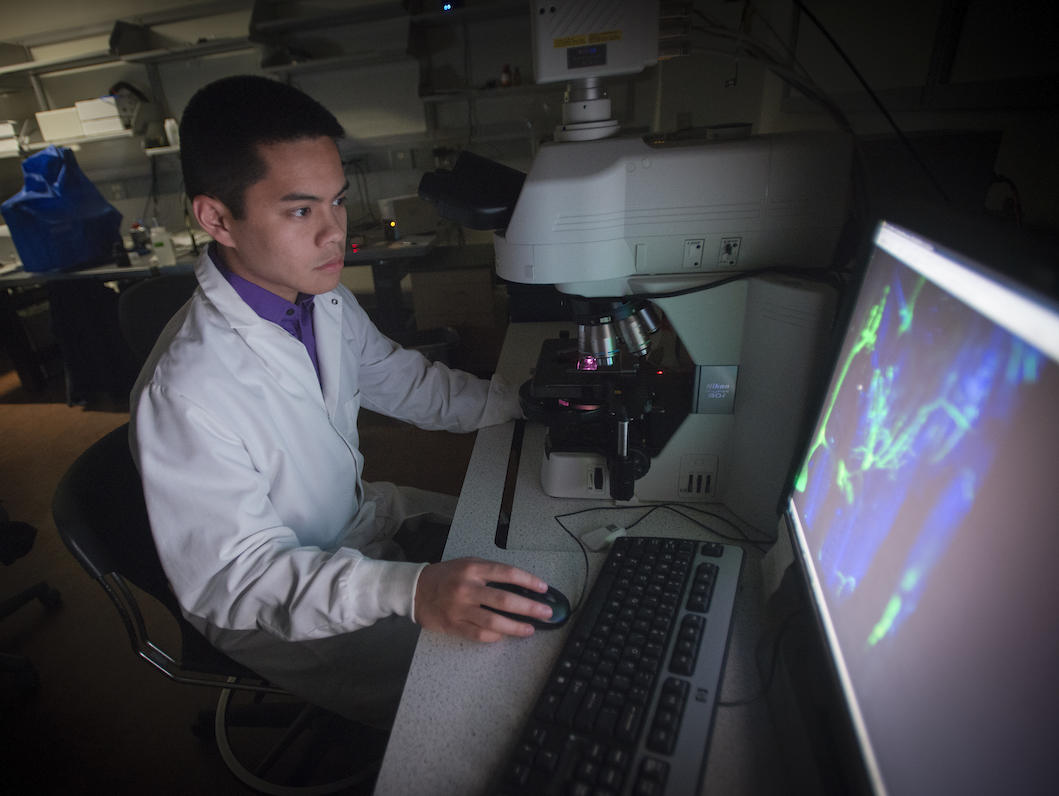 Francis Aquisanda OSCAR