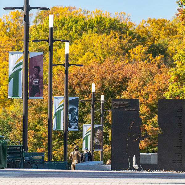 Costs and Aid Mason University